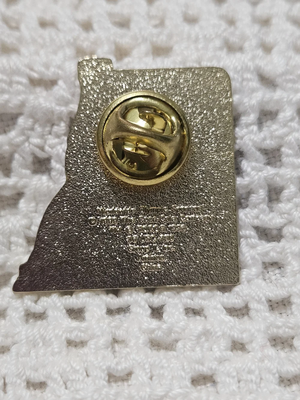 Coca-Cola Sydney 2000 Olympic Sydney Opera House Enamel Pin - Blue, Brown, White
